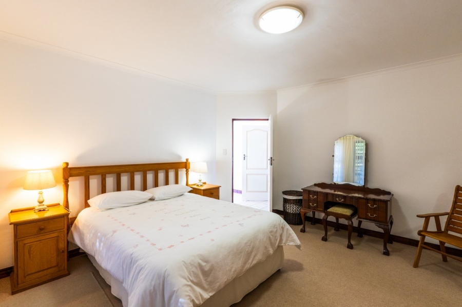 4 Bedroom Property for Sale in Stilbaai Wes Western Cape